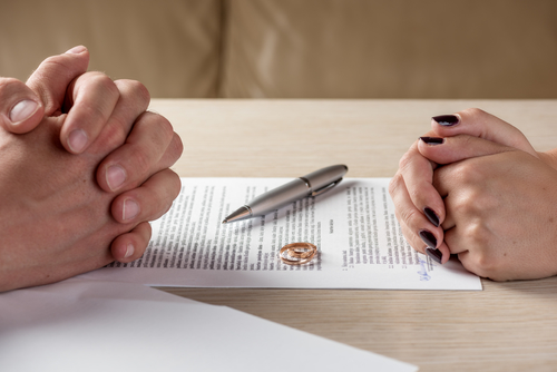 Living With Your Spouse After You Sign a Separation Agreement